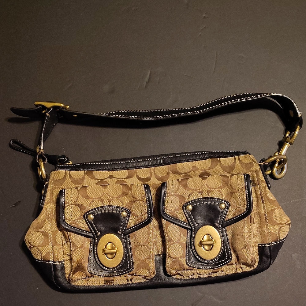 Vintage (Coach) Women's Handbag